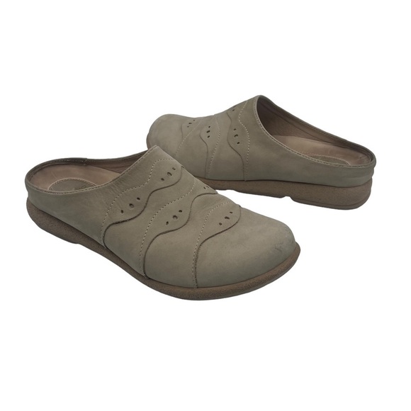 Dansko Leather Taupe Slip-On Mules Size 40 Women's - Picture 1 of 9